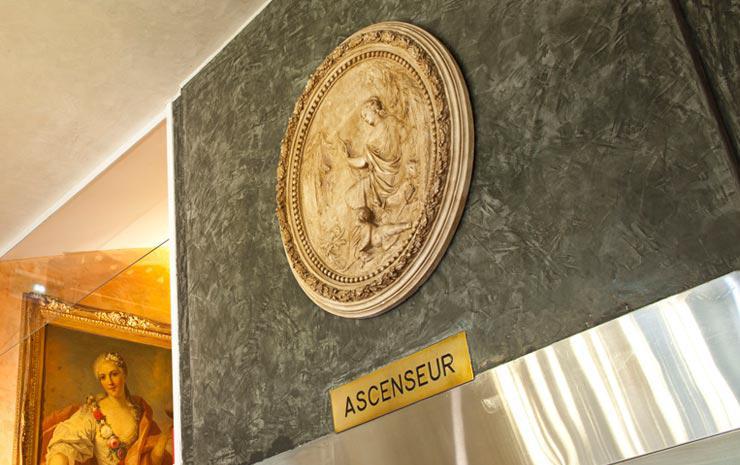 Plaza Elysées Hotel Parigi